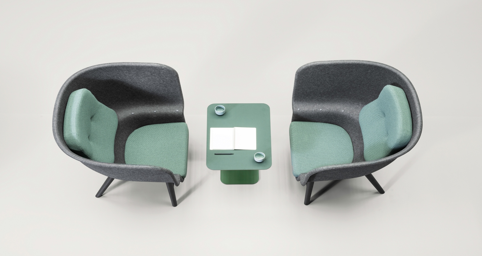 The Pod privacy chair 