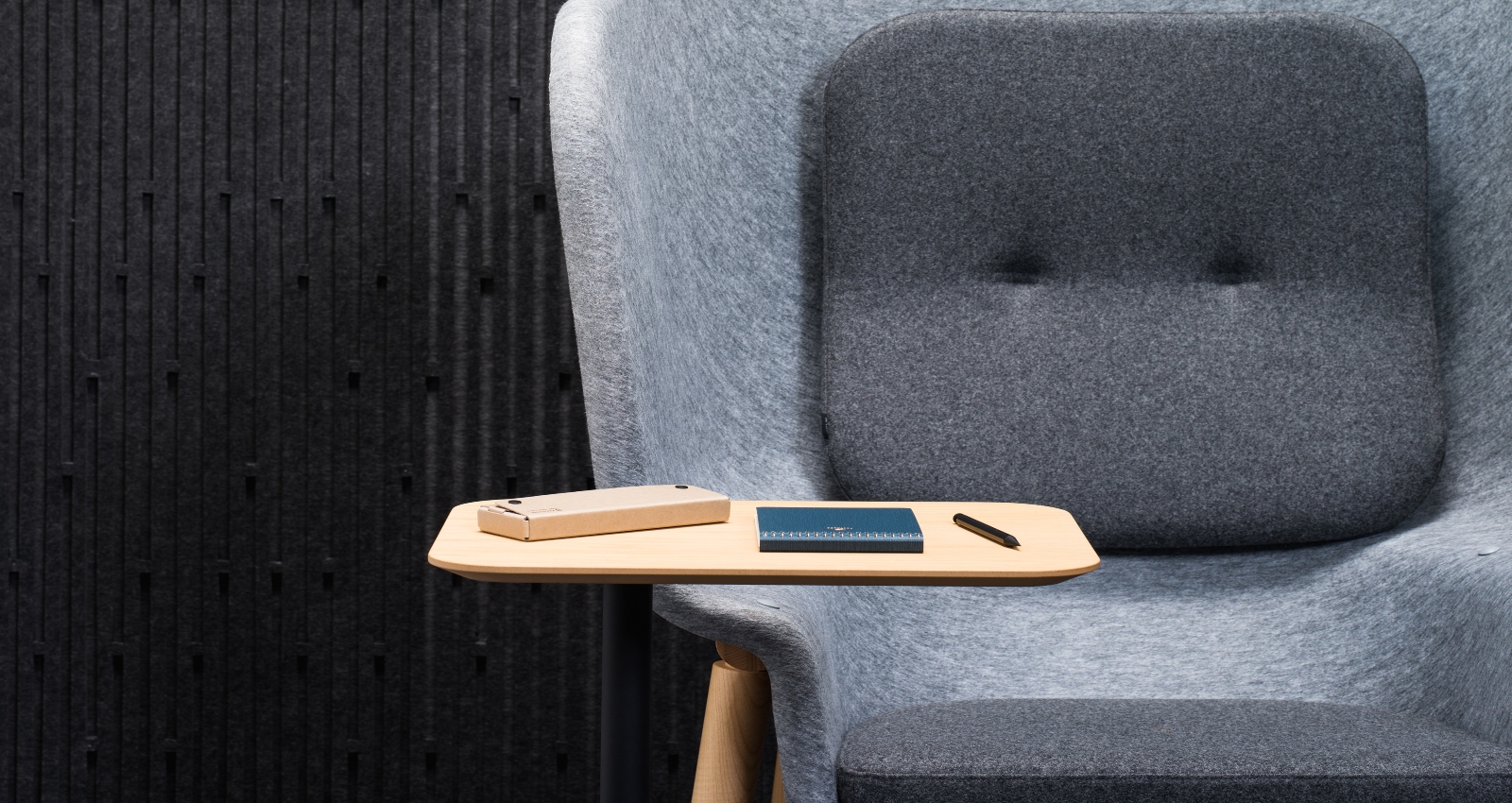 The Pod privacy chair 