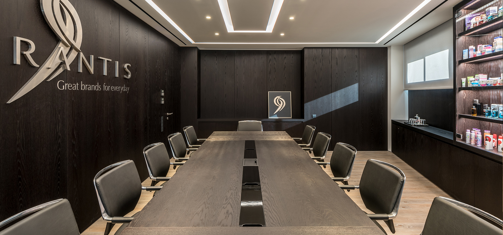 Όμιλος Σαράντη 